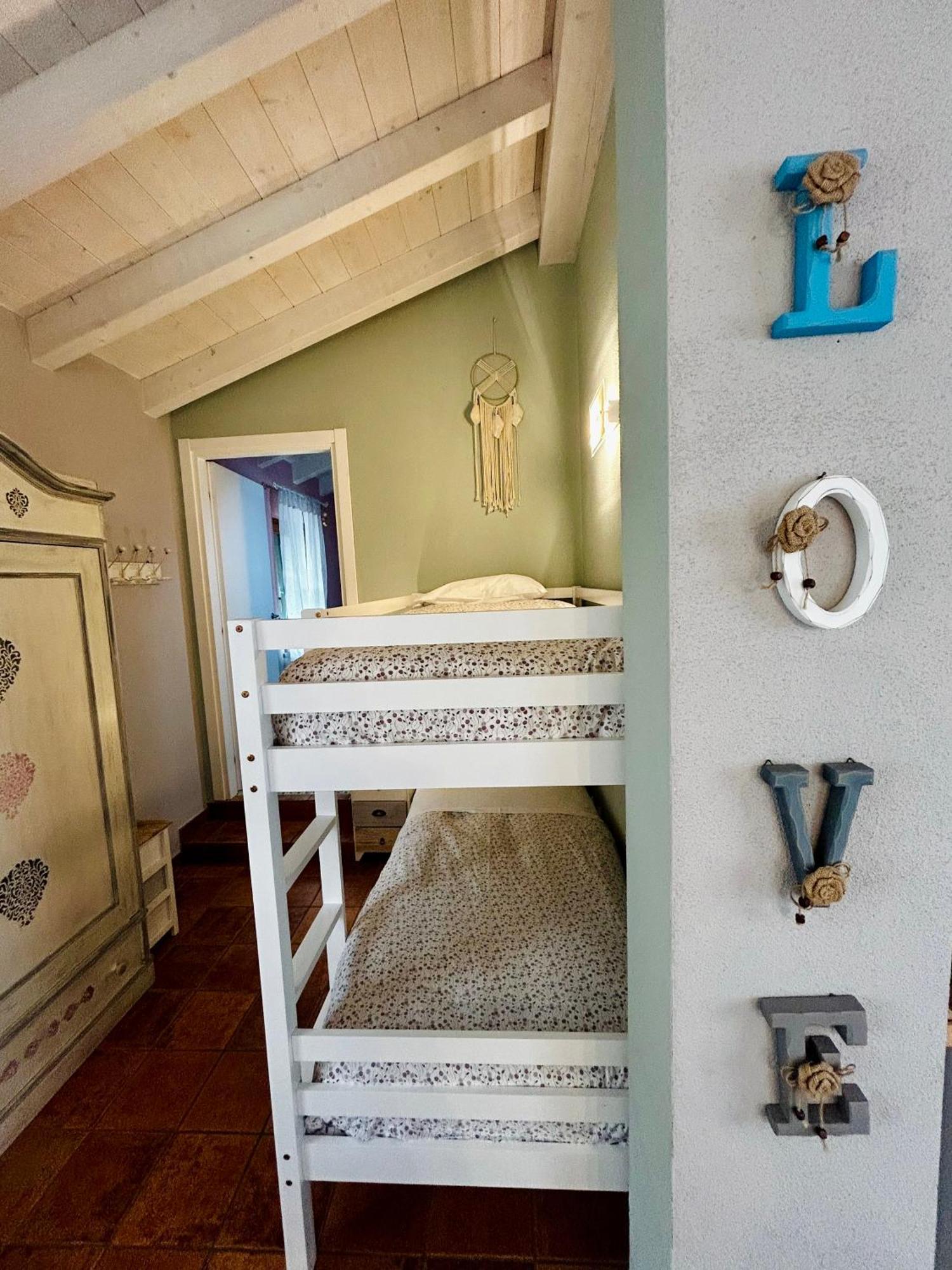 Agriturismo Terra E Cielo Serra Rocco Eksteriør billede